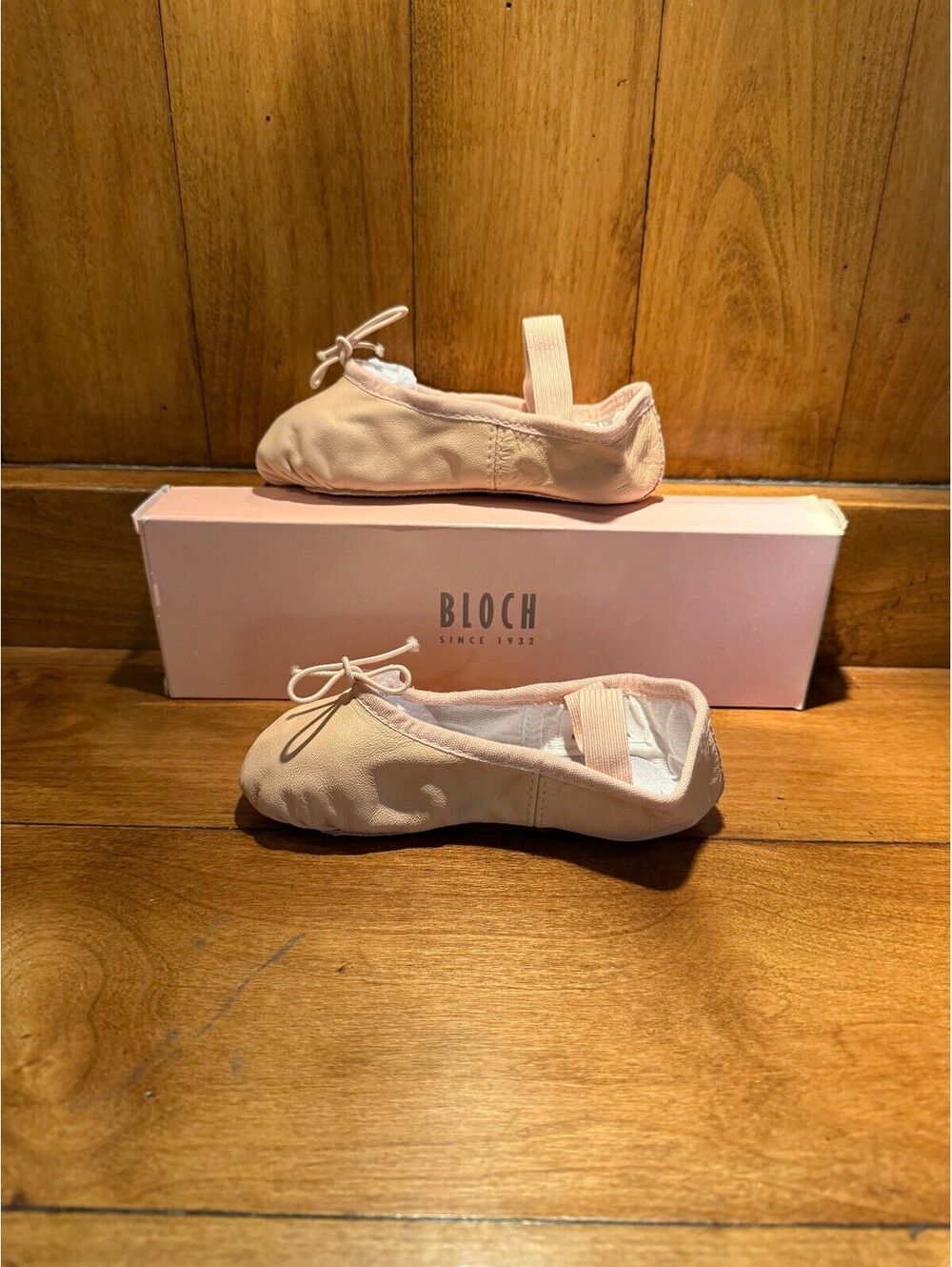 New Bloch Pink Ballet Slippers Size 3.5B